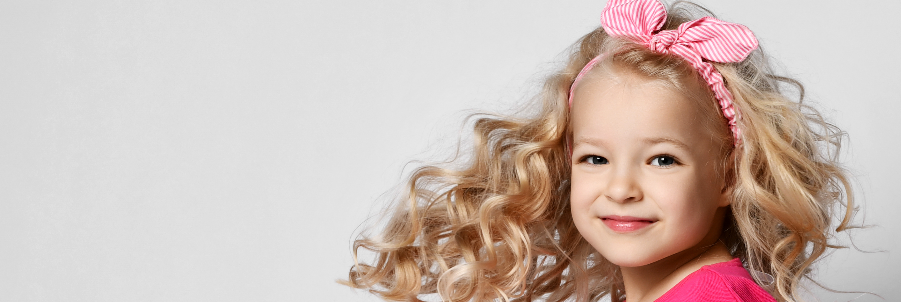 Petite Maison Kids Girl's Eva Pink Tulle Hair Bow